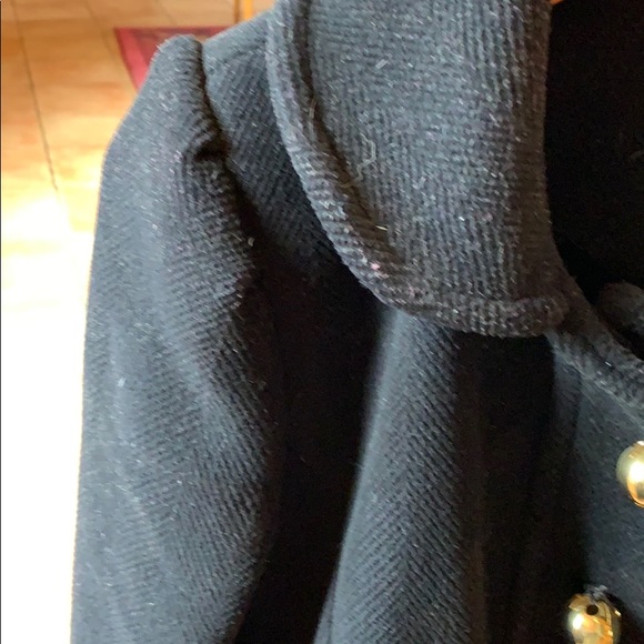 Beyond adorable Milly coat! 🖤🖤🖤 Amazing buttons!!!! - Picture 2 of 3